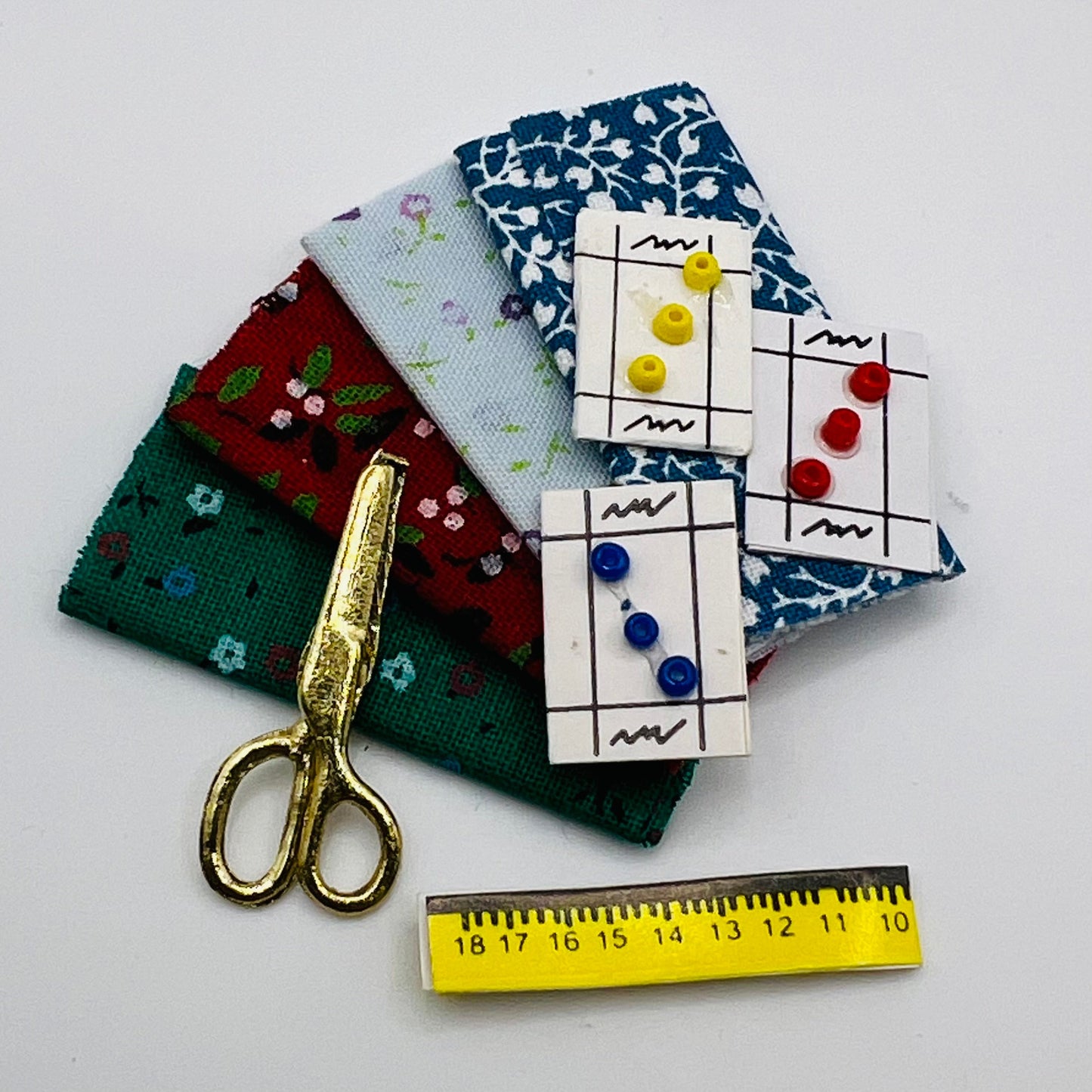 Sewing Kit of Accessories - 1/12 Scale Dollhouse Miniature