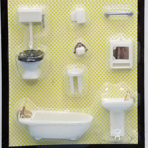 1/48 (Quarter) Scale Dollhouse Furniture and Accessories Set for Bathroom