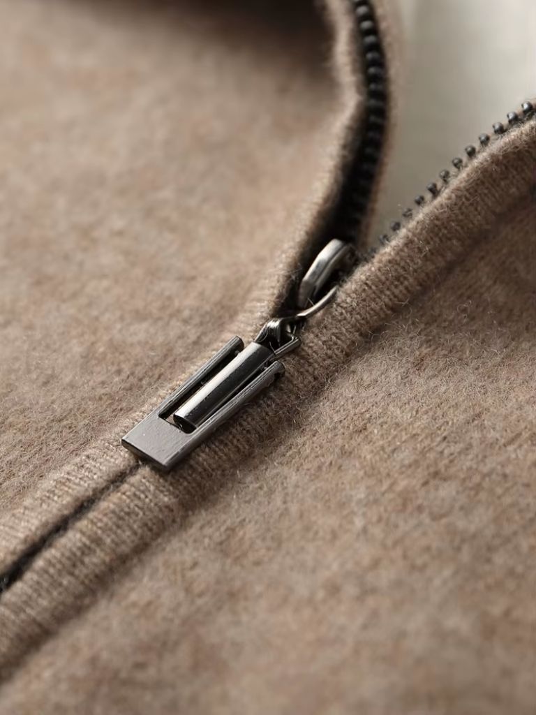 belvoir-taupe-cashmere-set-cross-crown