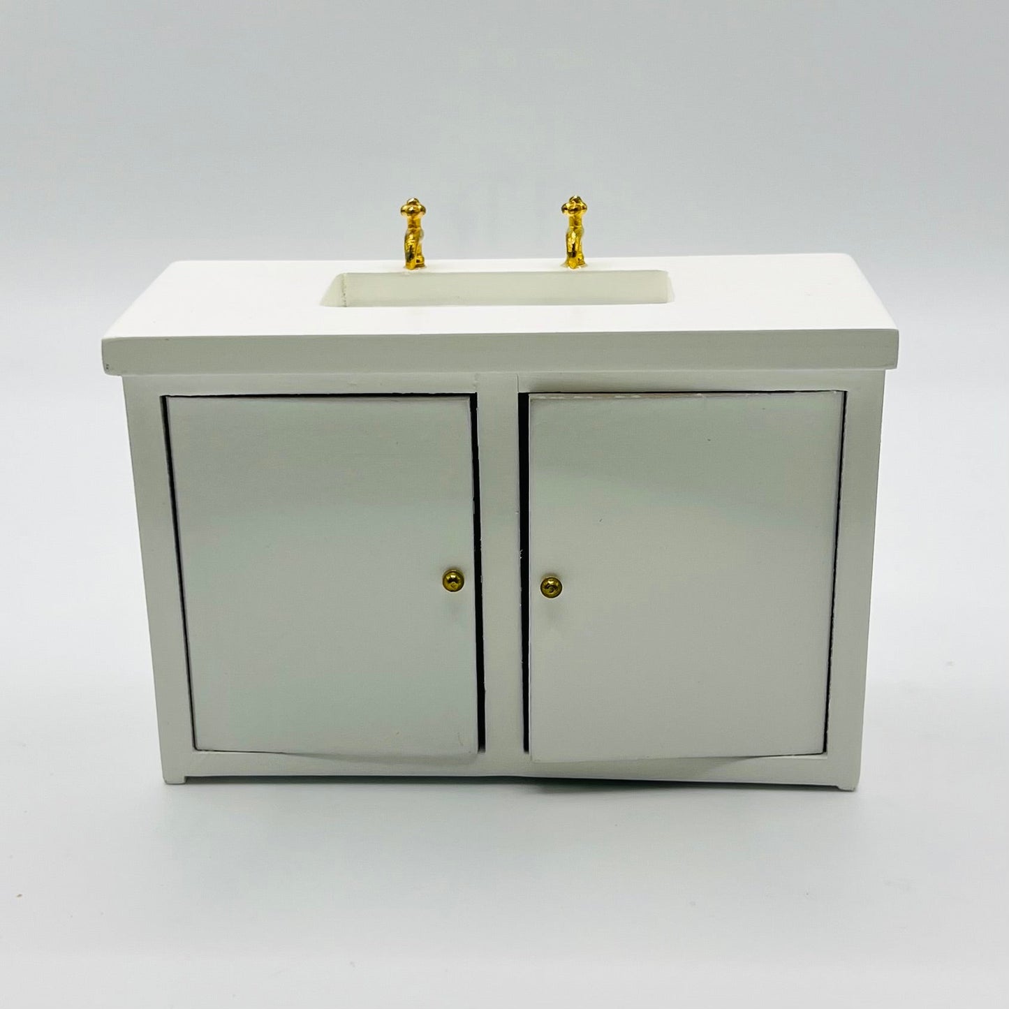 Kitchen Sink - White - 1/2 Scale Dollhouse Miniature