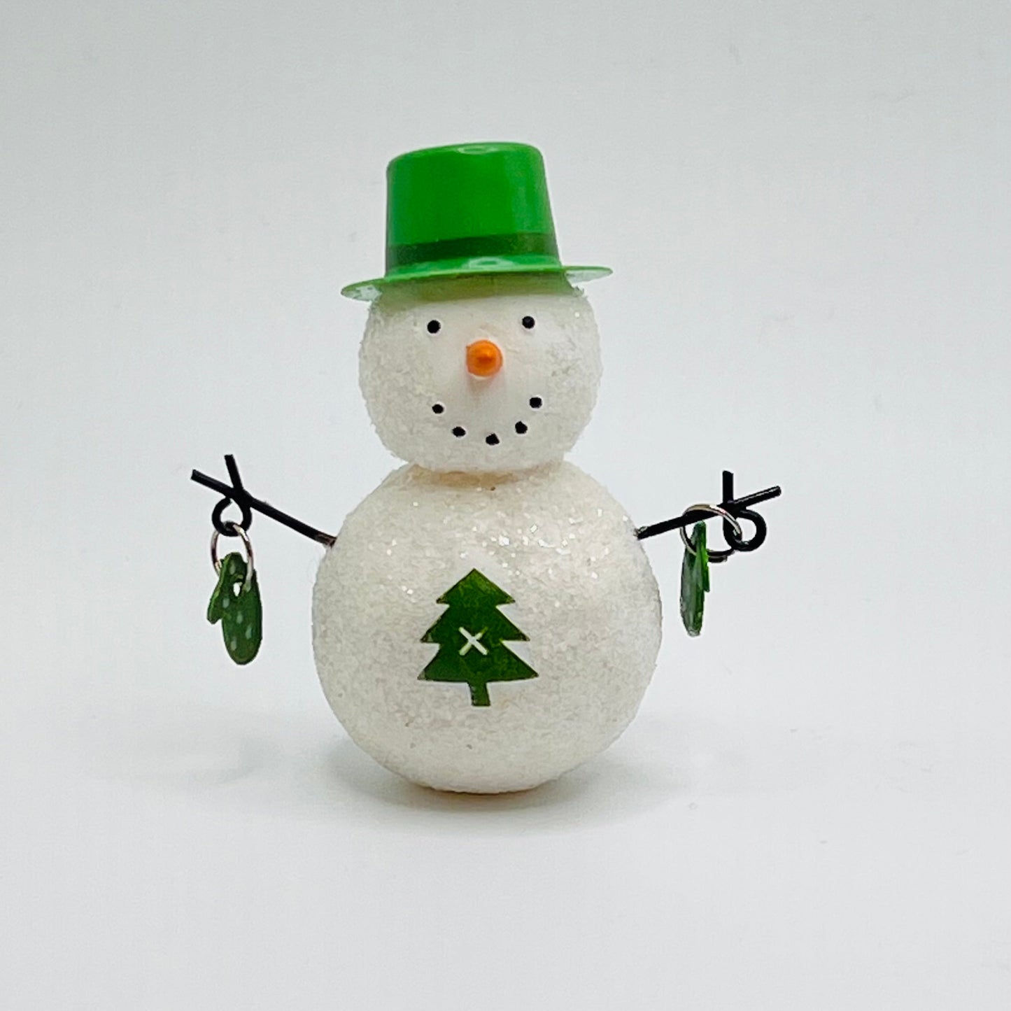 Snowman - with Mitts - 1/12 Scale Dollhouse Miniature