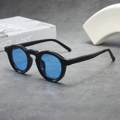 montra-bold-round-glasses