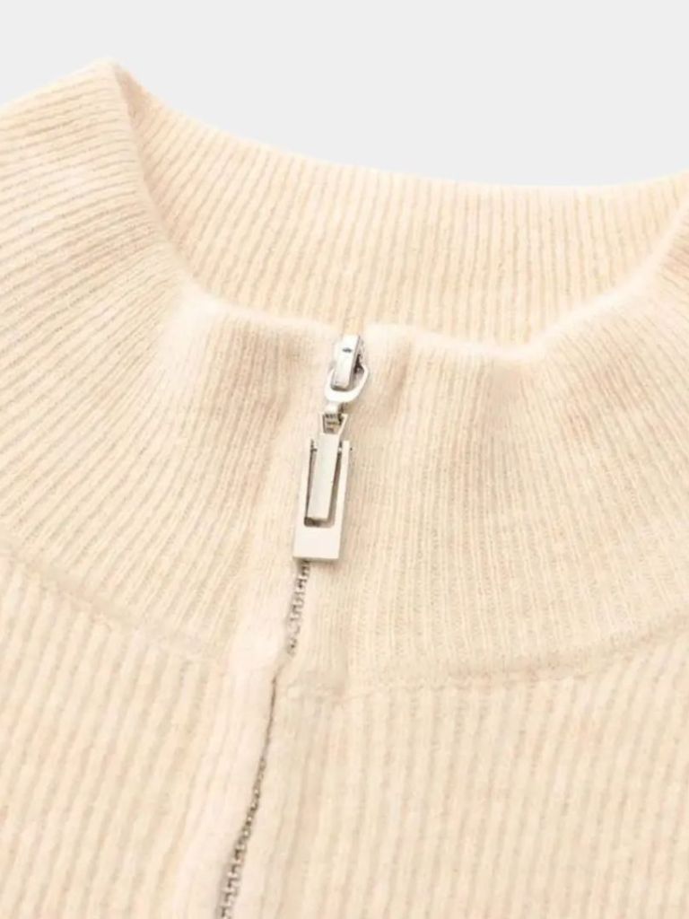 cashmere-sweater-cross-crown