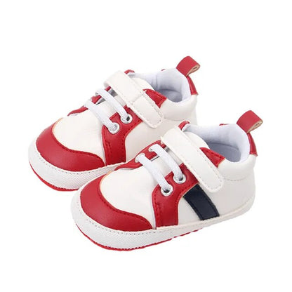 AUGUST Velcro Sneaker